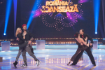 Spectacol senzual pe scena Romania Danseaza