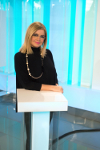 Antena 3 prezinta “Dincolo de stiri cu Cristina Topescu”