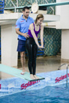 In adolescenta, Andreea Perju se plimba de mana cu antrenorul ei de la “Splash!”