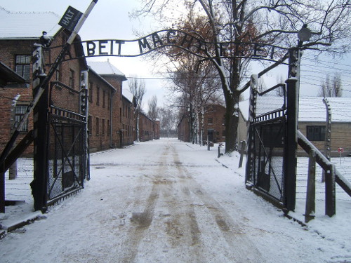 Auschwitz intrare