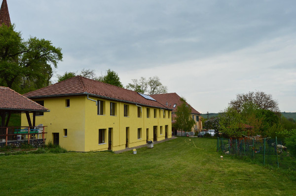 HORNBACH a renovat o clădire din centrul rezidențial de tip familial Steps of Home din judeţul Sibiu