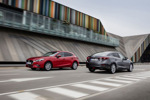 Mazda3 2017 pune accentul pe tehnologie și confort
