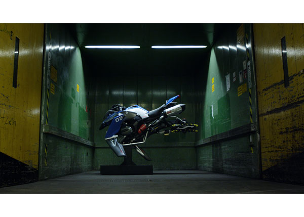BMW Motorrad şi LEGO® Technic prezintă Hover Ride Design Concept