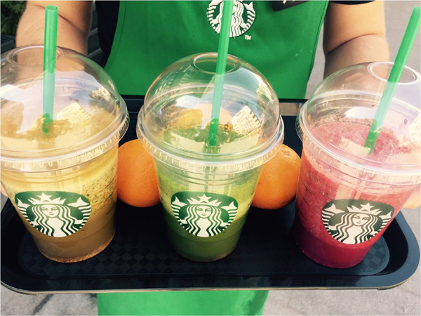 Starbucks întâmpină primăvara cu prima gamă de smoothie-uri din fructe și legume proaspete