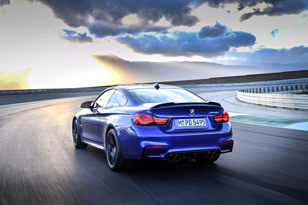 Noul BMW M4 CS - spate