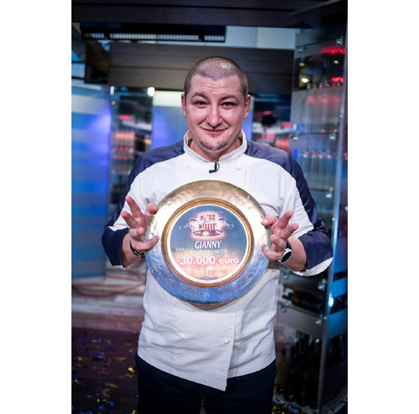 Gianny Bănuță este câștigătorul celui de-al treilea sezon „Chefi la cuțite”