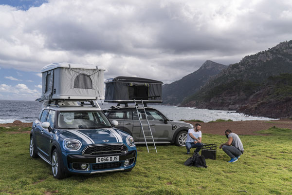 The AUTOHOME roof tent for the new MINI Countryman