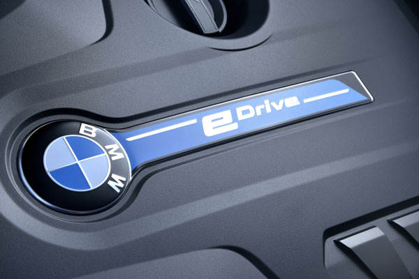 Proiecte pentru dezvoltarea şi susţinerea pieţei de automobile ecologice BMW Group în România