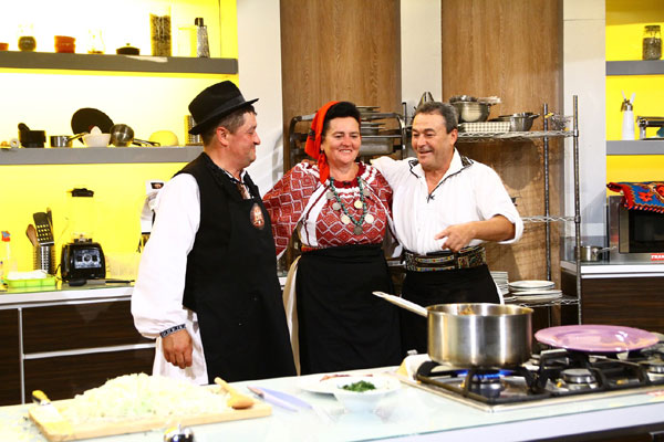 La degustările pe nevăzute, tradiționalul românesc ia locul inovației în noul sezon ,,Chefi la cuțite”