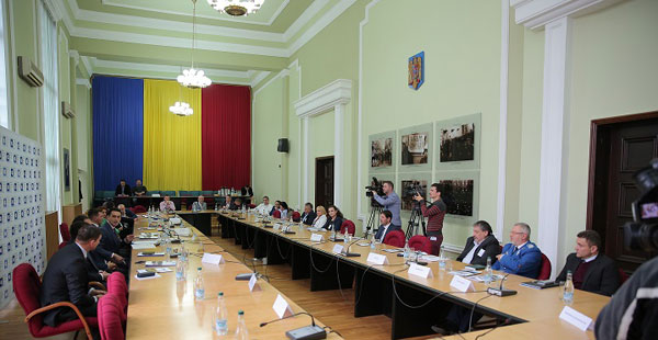 Asociația ACTIV și reprezentanții partidelor politice parlamentare din Timișoara au semnat Pactul local pentru combaterea traficului ilicit