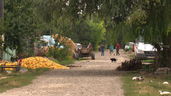 La „Dosar România” de la TVR 1, povestea celui mai înghesuit sat din România