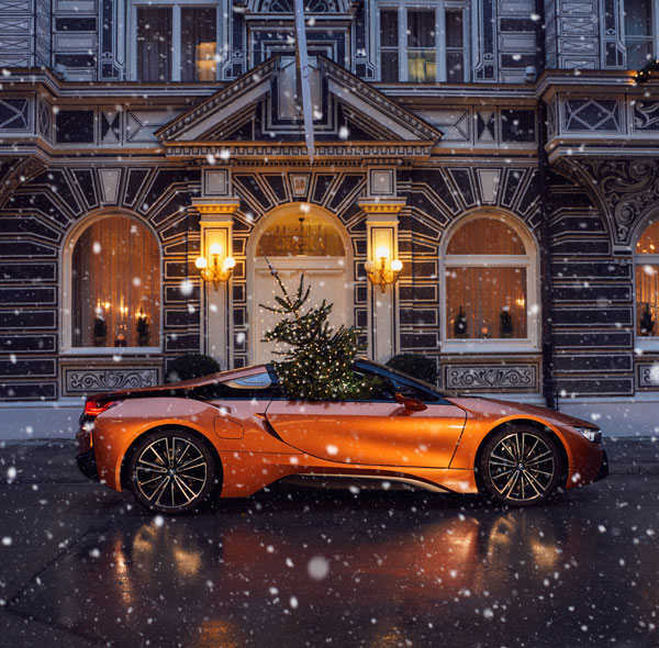 BMW i8 Roadster, Merry Christmas powered by BMW Group
