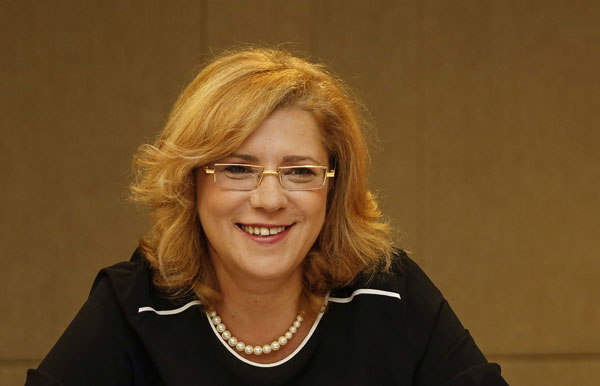 Comisarul european Corina Crețu efectuează o vizită oficială la Paris