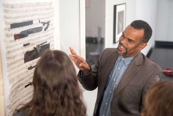 Jamal Cyrus a fost ales pentru următoarea BMW Art Journey. Artistul din Houston va explora noţiunea de afroatlantic