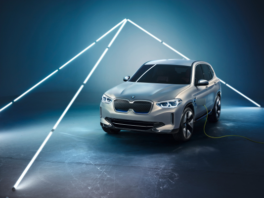 BMW iX3 Concept