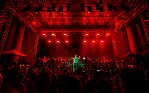 Trupa Vunk a pus în scenă la Arenele Romane cea mai importantă producție din acest an concertul rock simfonic, CAMELEOM