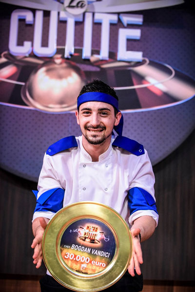 Sezonul de poveste „Chefi la cuțite” și-a desemnat câștigătorul: Bogdan Vandici și-a adjudecat trofeul