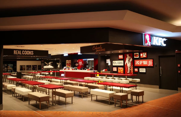 Sphera Franchise Group deschide o nouă locație KFC în Italia, a treia din acest an