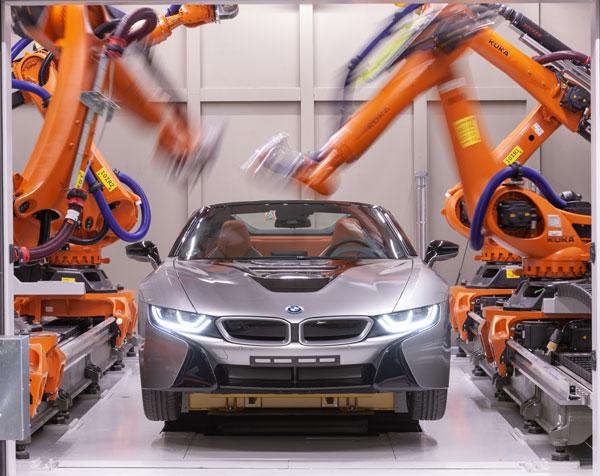 Tomografie computerizată în construcţia de automobile: BMW Group utilizează măsurători cu raze X pentru analiza maşinilor