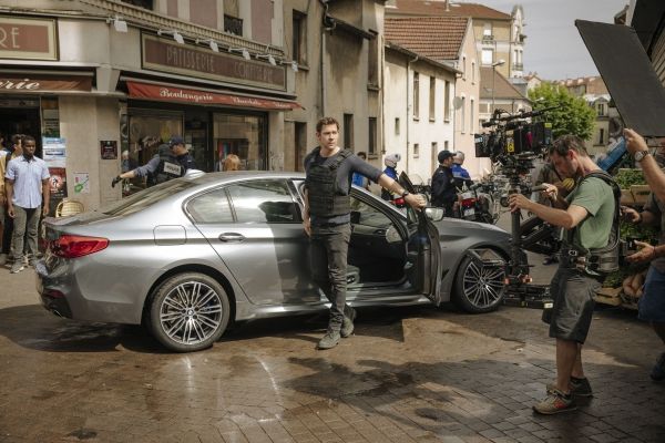 The BMW 5 Series Sedan in “Tom Clancy’s Jack Ryan” on Prime Video (Amazon). (08/2018)