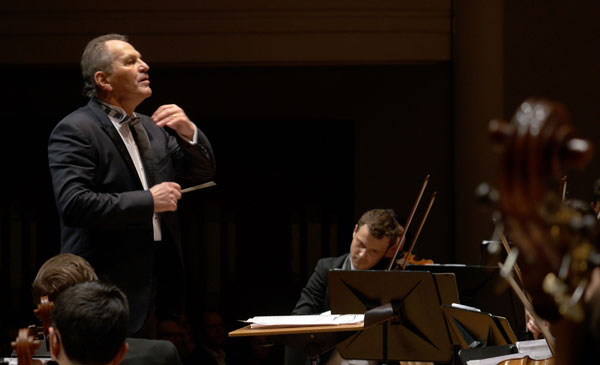 Cristian Mandeal dirijează Royal Philharmonic Orchestra la Londra într-un concert festiv dedicat centenarului încheierii Primul Război Mondial