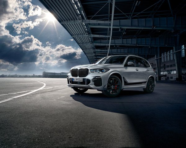 The new BMW X5 with M Performance Parts