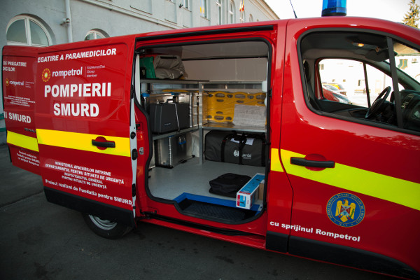 Rompetrol continuă parteneriatul cu Fundația pentru SMURD pentru salvarea de vieți