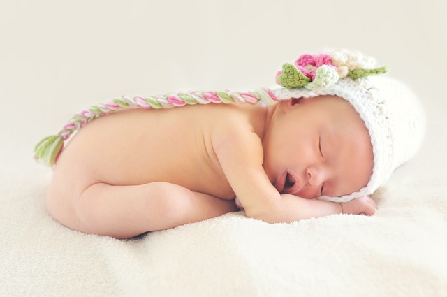 5 uleiuri esențiale sigure recomandate pentru bebeluși