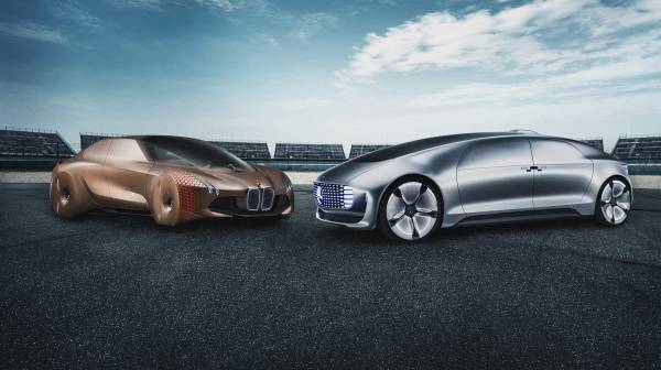 BMW Daimler condus autonom