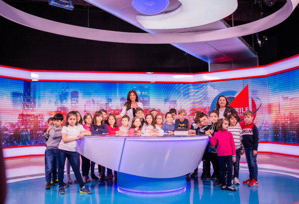 Sute de copii au luat cu asalt studiourile Kanal D