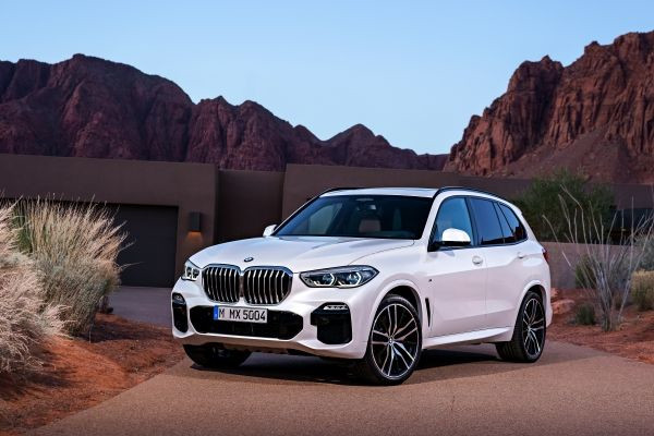 BMW M GmbH şi-a menţinut creşterea susţinută în 2020: 144.218 automobile livrate în întreaga lume