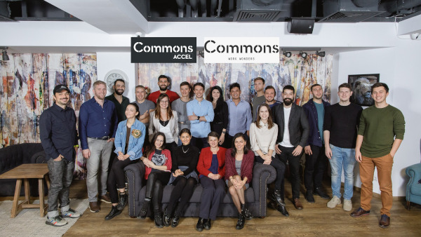 Commons Accel echipa