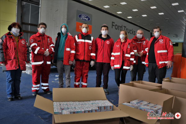 Crucea Roșie Română a achiziționat 1 milion de măști sanitare