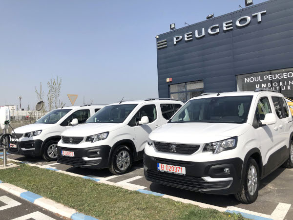 Trust Motors oferă trei autovehicule Peugeot Institutului Național de Boli Infecțioase „Prof. Dr. Matei Bals”