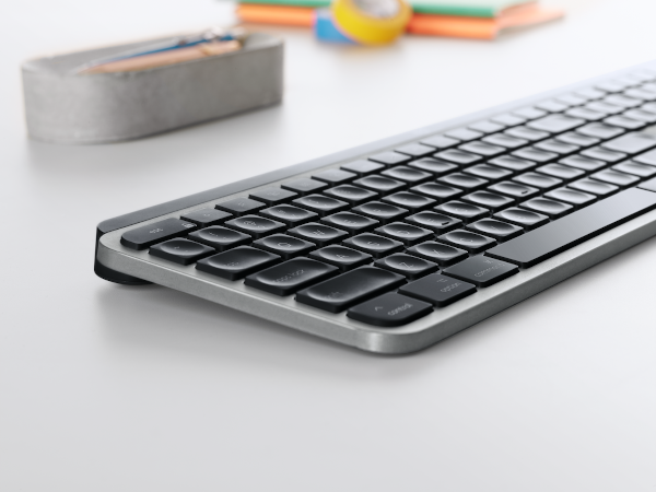 Logitech MX Keys pentru Mac