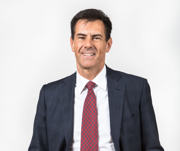 Alberto De Paoli, director financiar Enel