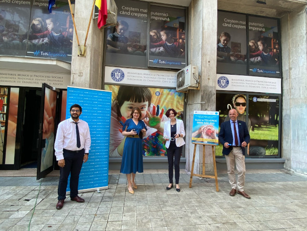 Lansare Telverde - Andreeas Novacovici, Georgiana Pascu, Madalina Turza, Pieter Bult - ©UNICEF