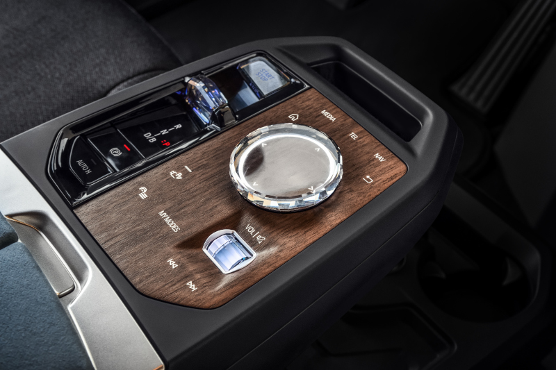 BMW iX - buton rotativ