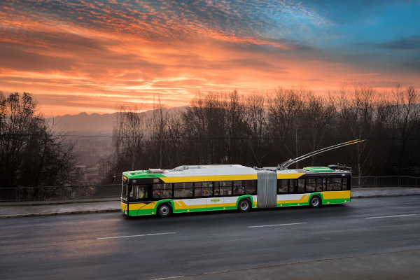 Producătorul Solaris a livrat 37 de vehicule pe piața locală în 2020, la Brașov și Satu Mare