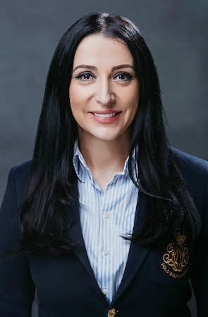 Gabriela Stănică, Chief Information Officer Carrefour România