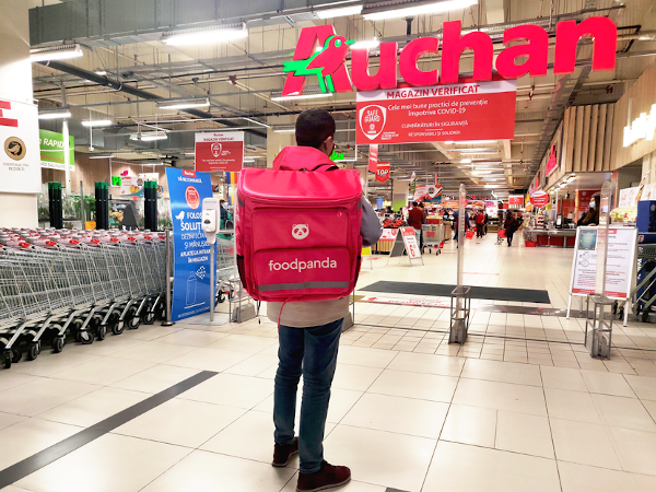foodpanda România va livra rapid produse din hipermarketurile Auchan