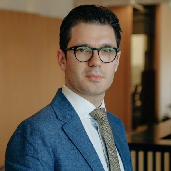 Emanuel Bondalici, Managing Associate, Deloitte Legal