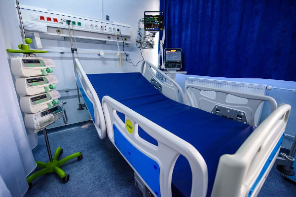 Fundația pentru SMURD cu sprijinul Rompetrol – paturi de terapie intensivă și aparatură medicală pentru Spitalul Județean Ploiești