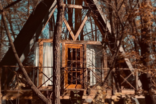Porumbacu Treehouse A-frame