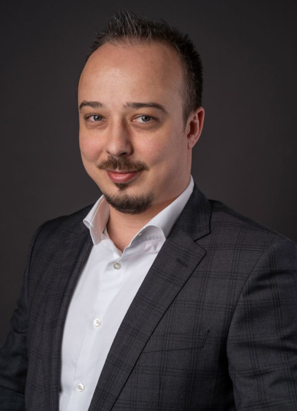 Ștefan Rădeanu, Director Industrial Agency, Cushman & Wakefield Echinox