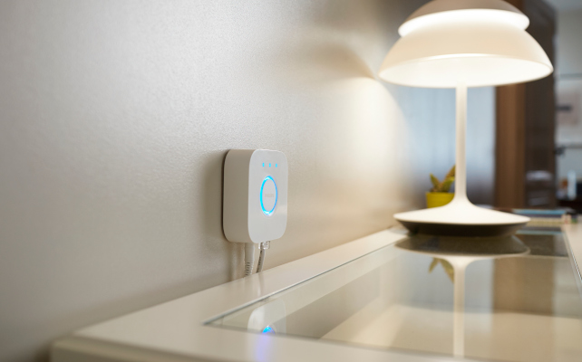 Întreaga gamă Philips Hue va fi compatibilă cu Matter, noul standard de conectivitate al sistemelor smart home