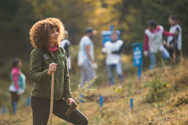 Simona Camburu, Coordonator Fundrasing Plantăm fapte bune în România