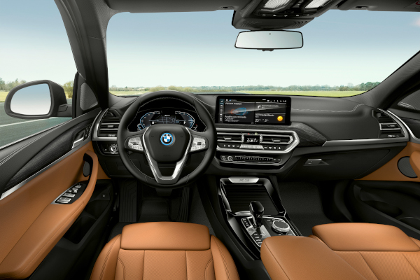 BMW X3 xDrive30e 2021 interior