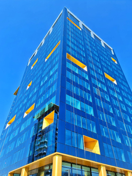 One Tower este prima clădire de birouri din Romania care obține certificarea LEED Platinum Building Design and Construction