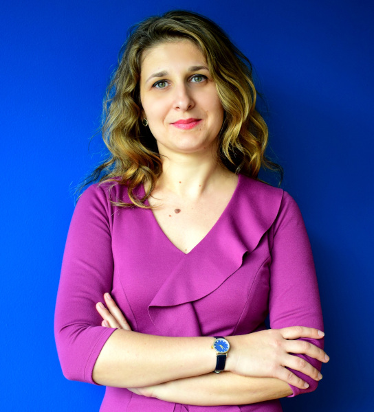 Laura Ștefan, Managing Director Accace România